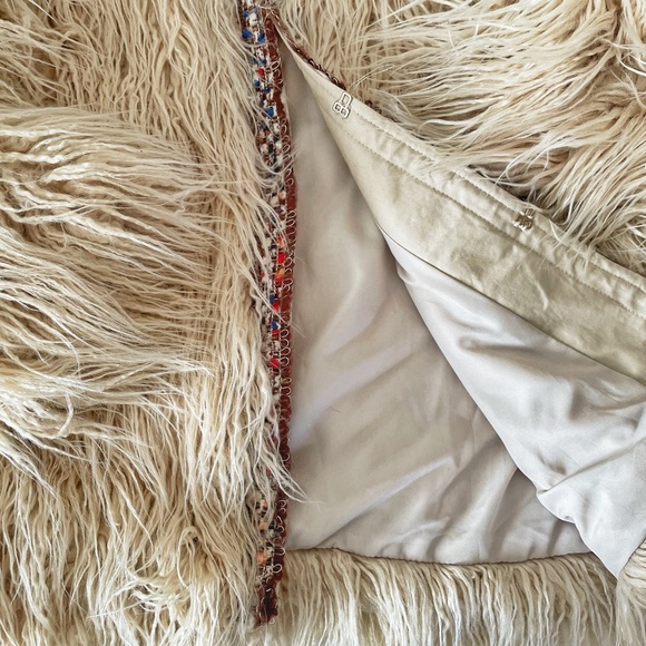 Faux Icelandic sheepskin jacket - Picture 6 of 7